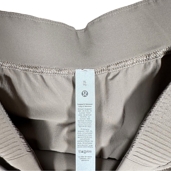 LULULEMON Stretch Woven Wide Leg High Rise Crop Pant in nomad - Picture 10 of 12
